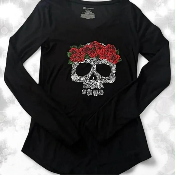Whimsygoth Black Rose Skull Graphic Long Sleeve Top - Picture 3 of 7